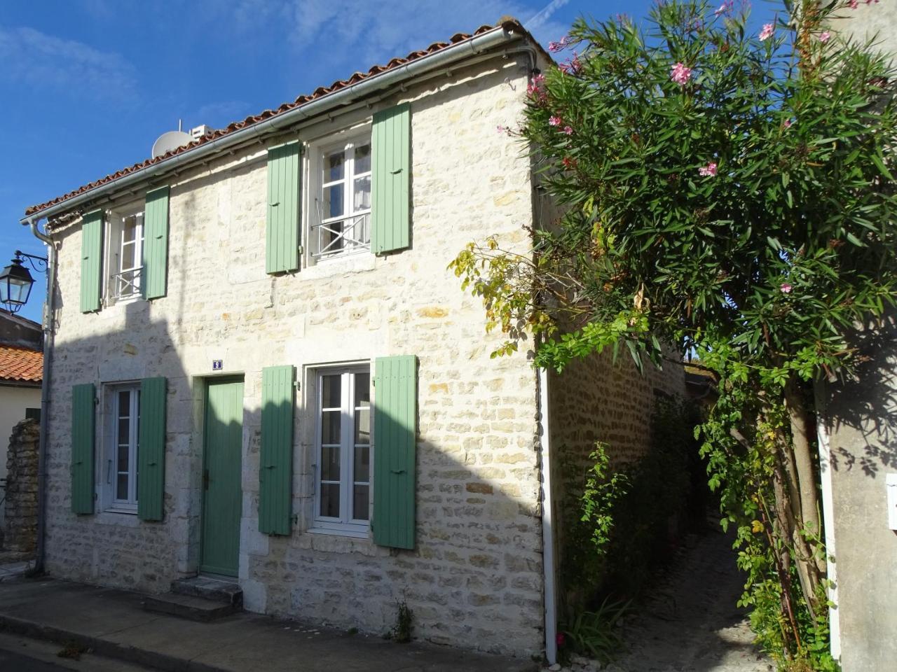 Maison Salicorne La Flotte Exterior foto